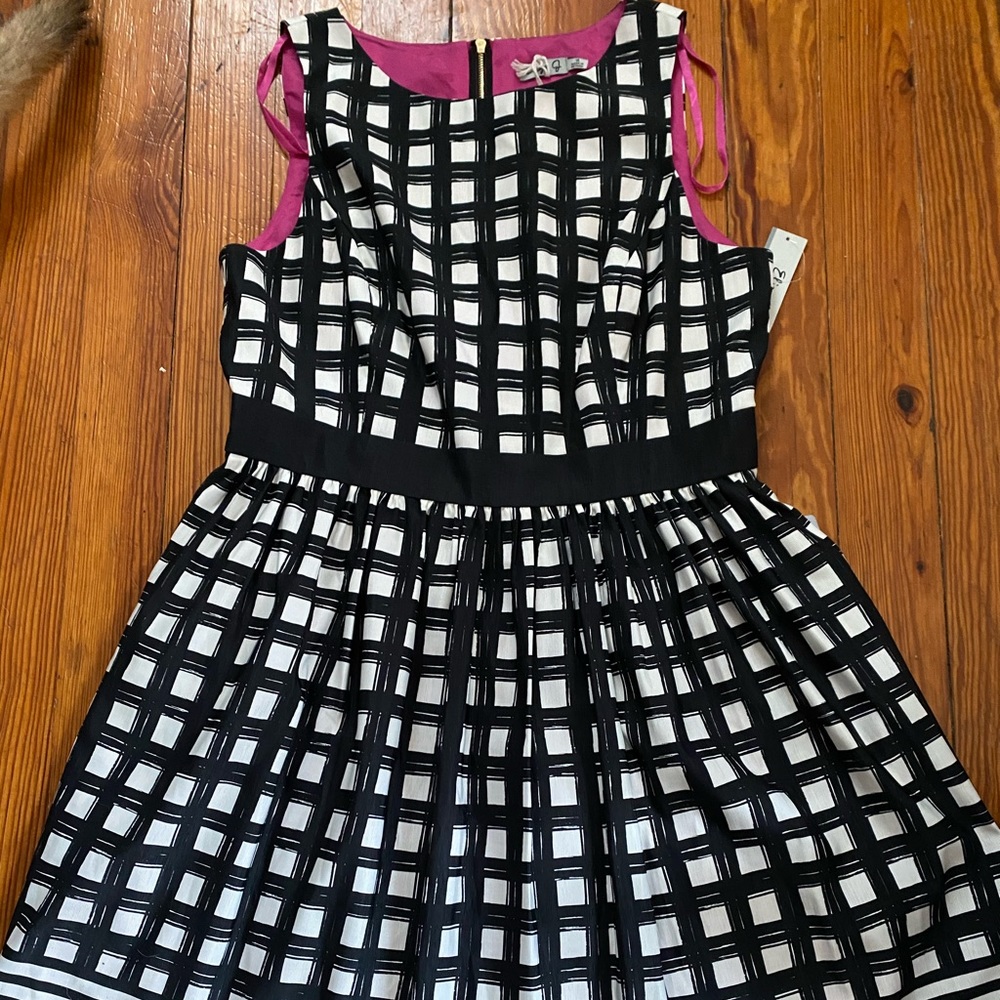 NWT Eliza J Missy Dress sz 14